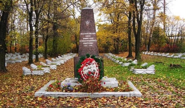 Южное воинское кладбище